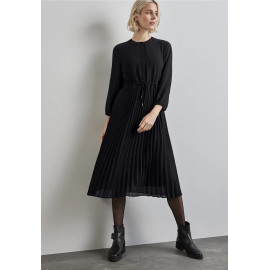 Robe plissée noire STREET ONE